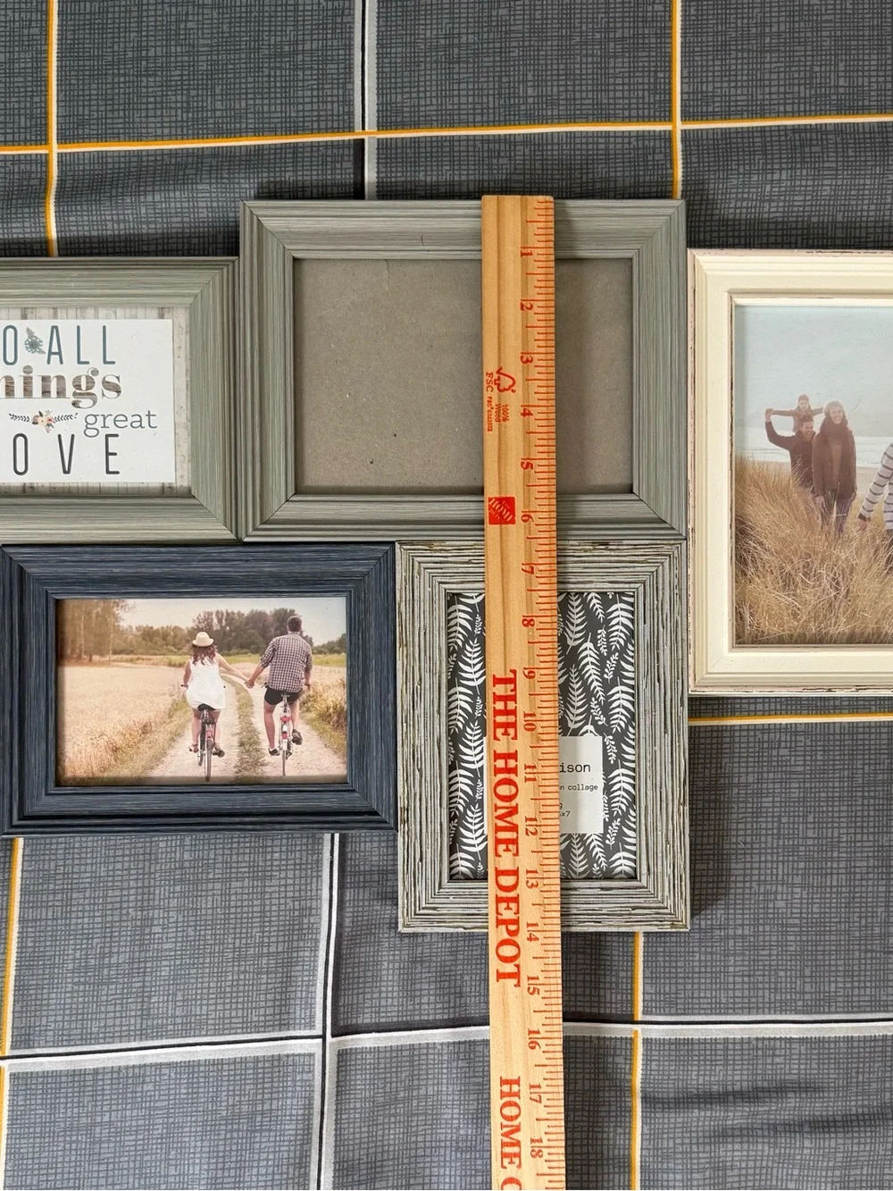 🏡Multi-Frame Wall Collage in Gray and Cream NWOT